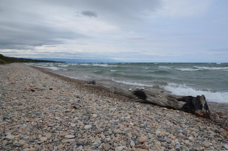 [+51.842533 +106.059772]