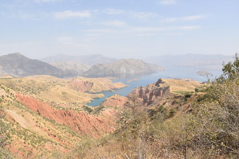 [+38.295356 +69.256950]